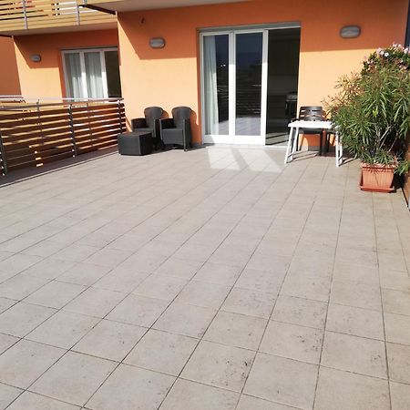 Appartamento La Terrazza Riva del Garda Dış mekan fotoğraf